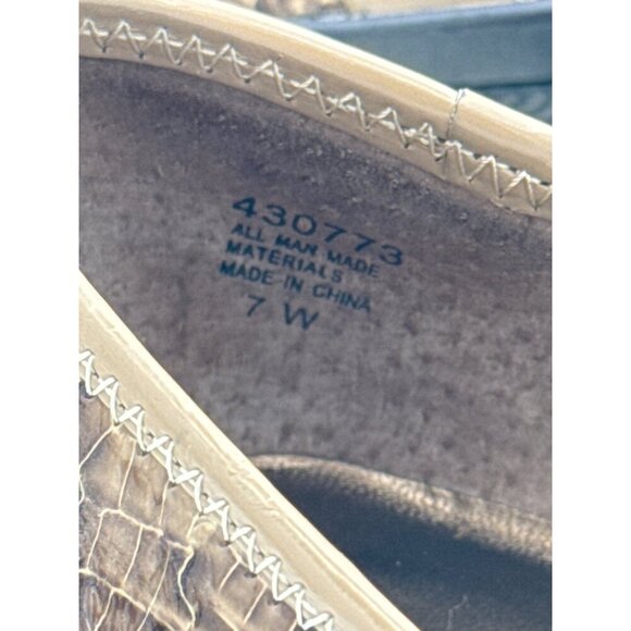 Bjoru By A. J. Valenci Womens Brown Croc-Embossed Leather Ballet Flats With Buck - Picture 6 of 8